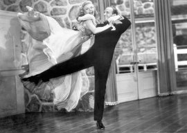 53-40307-ginger-rogers-and-fred-astaire-dancing-1490126377